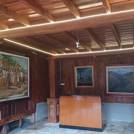 Bujak Permai Villa Matahari Lombok Ntb Praya Kültér fotó