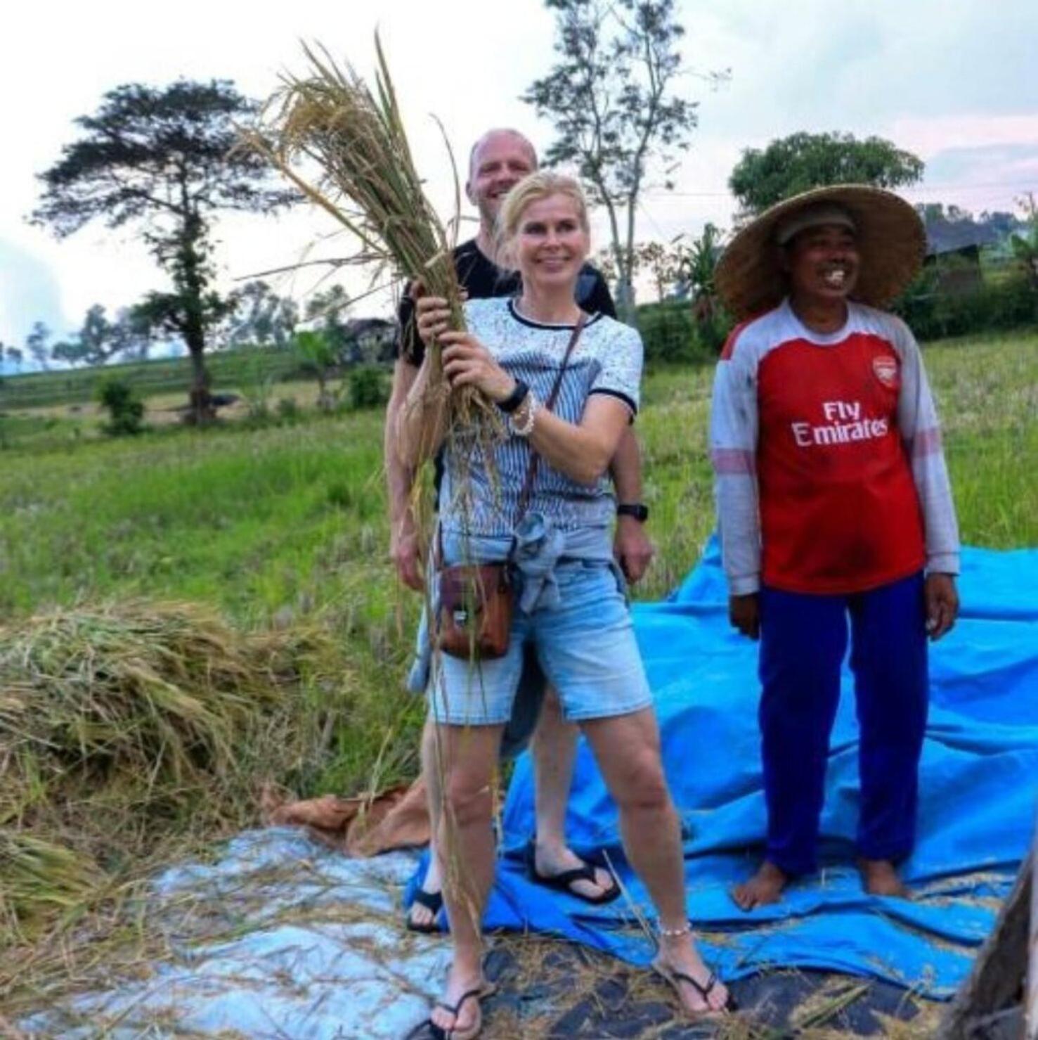 Bujak Permai Villa Matahari Lombok Ntb Praya Kültér fotó