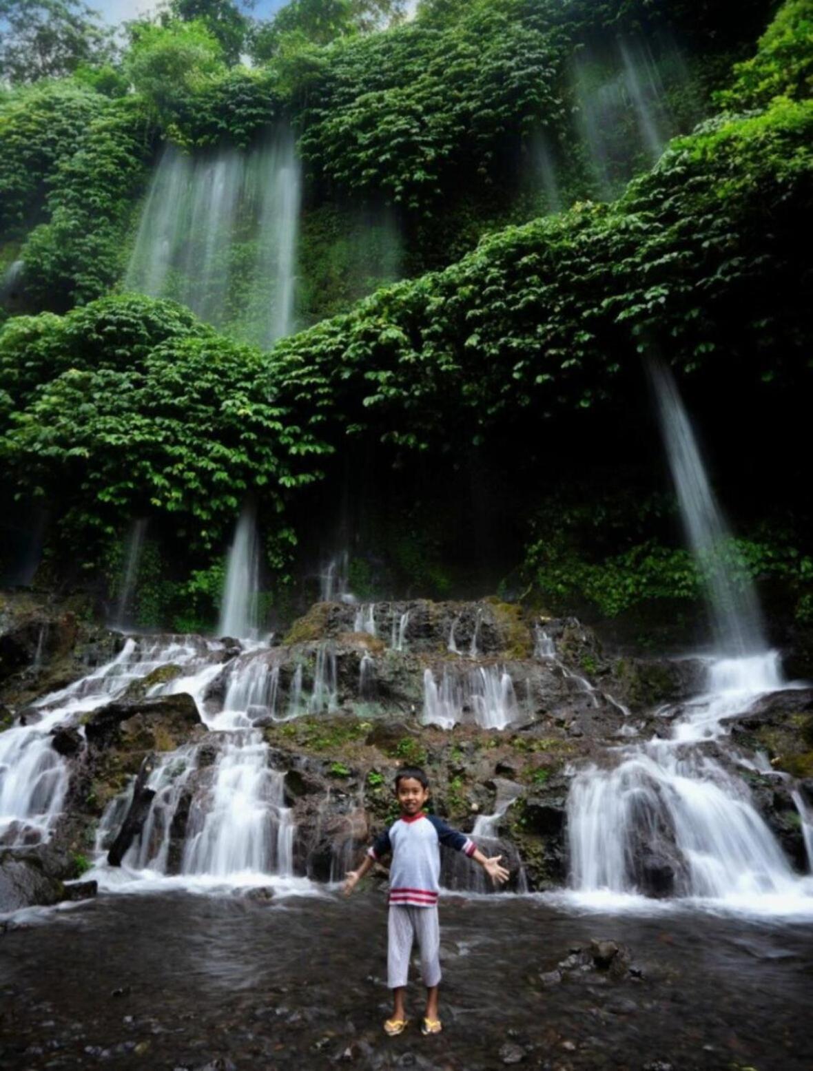 Bujak Permai Villa Matahari Lombok Ntb Praya Kültér fotó