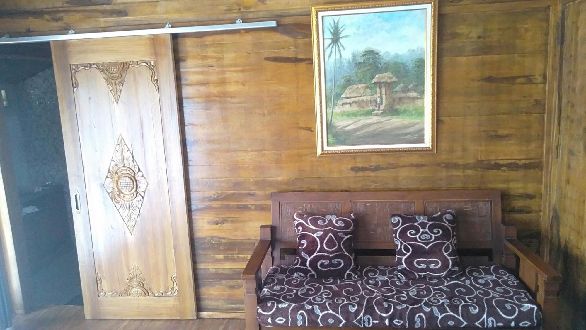 Bujak Permai Villa Matahari Lombok Ntb Praya Kültér fotó
