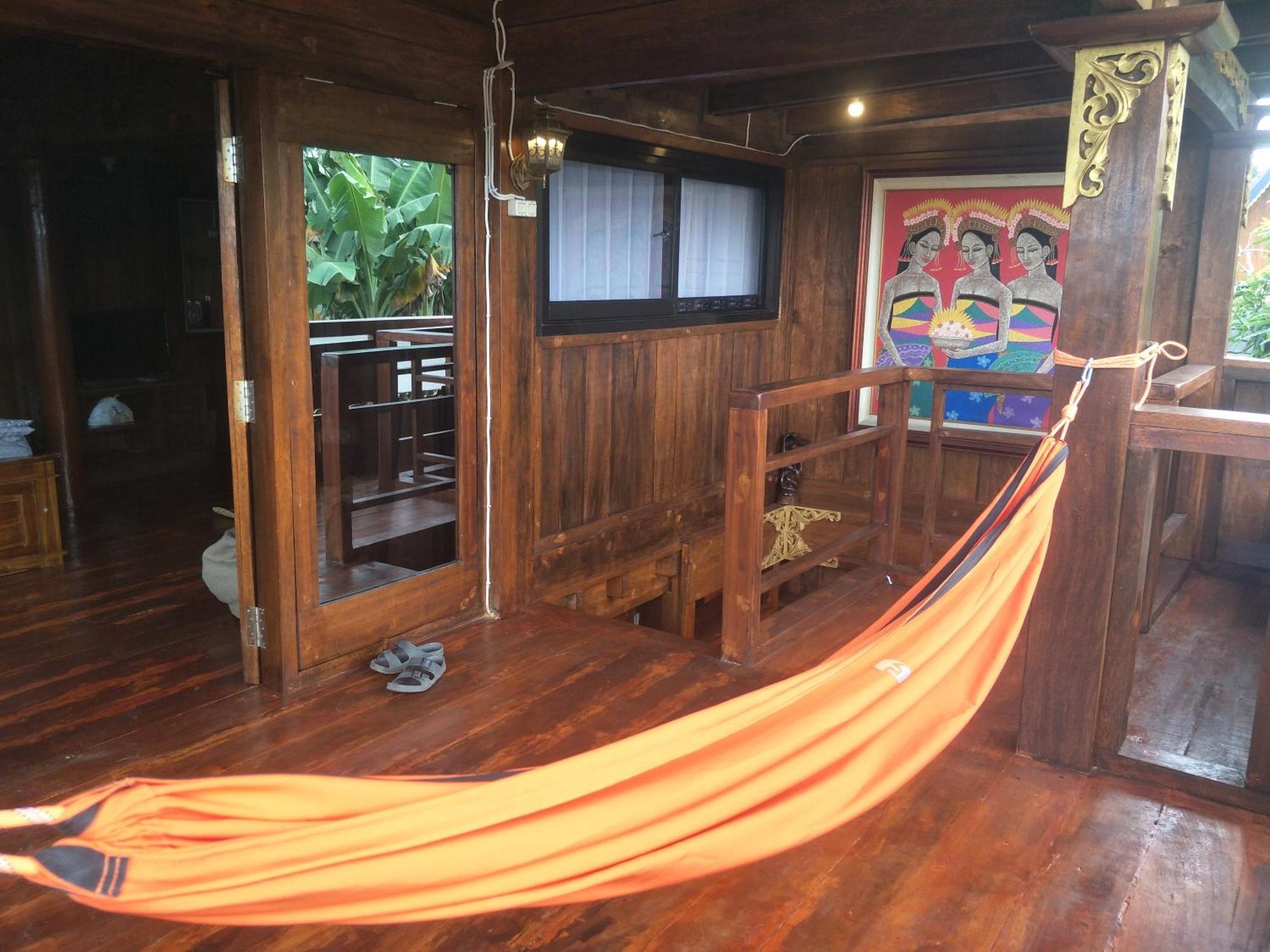 Bujak Permai Villa Matahari Lombok Ntb Praya Kültér fotó